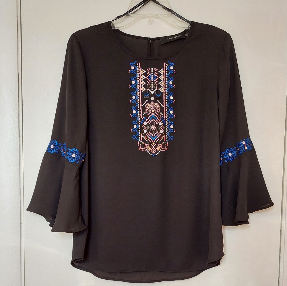 Ivanka Trump NWOT blouse size S